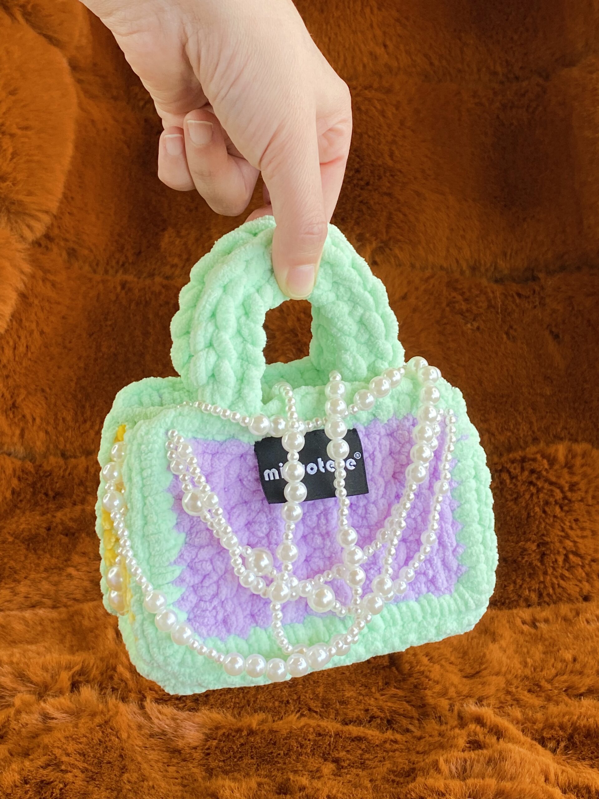 5B3F22CC-3575-41E4-9D11-B6BD6C935E68