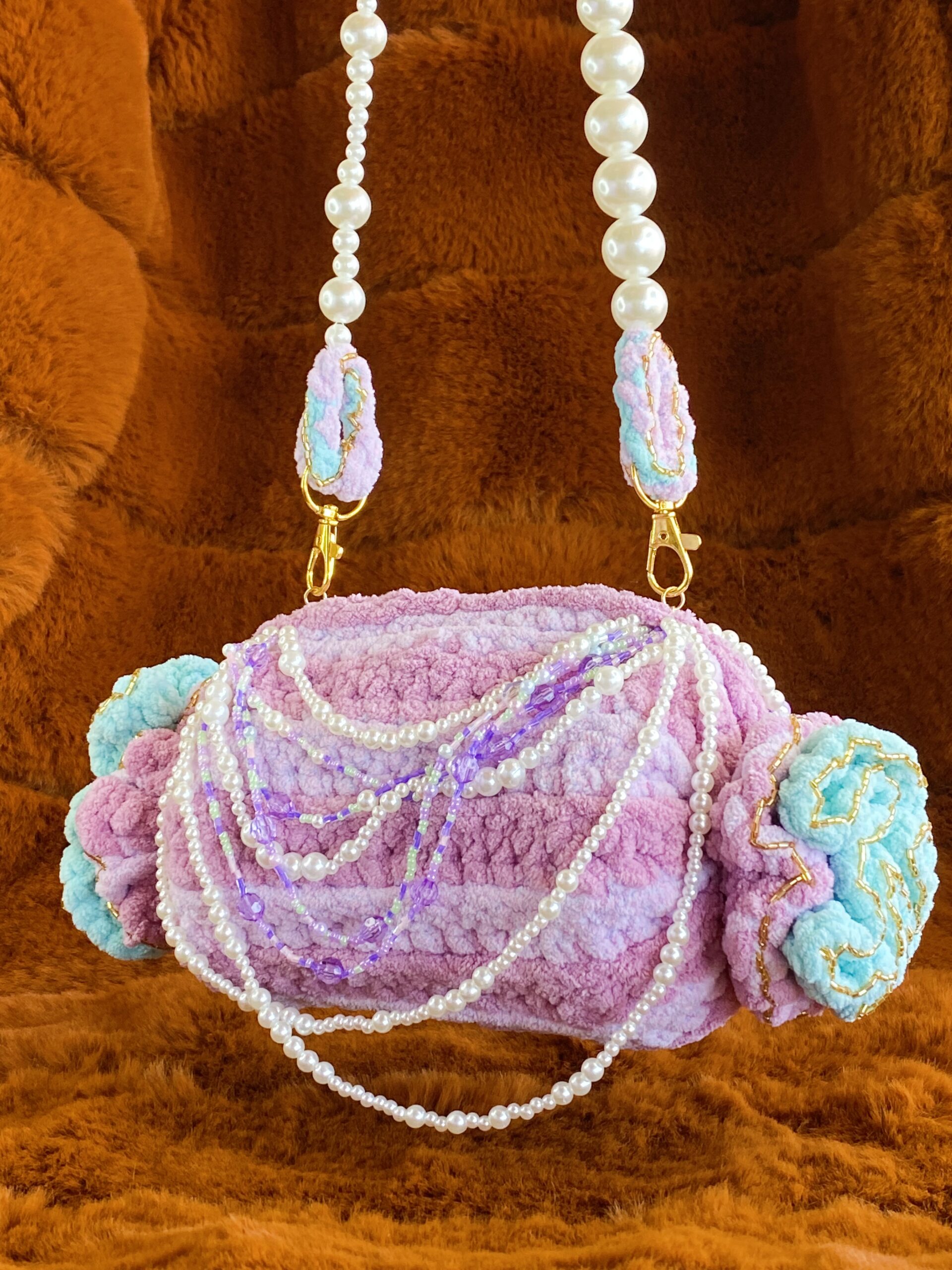 6DE82E76-B122-4CB3-8CA8-0C787EC64E21